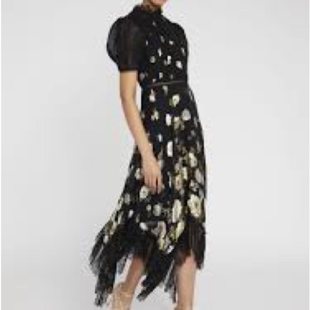 ISO Alice + Olivia Bettina Dress (Size 0–2)